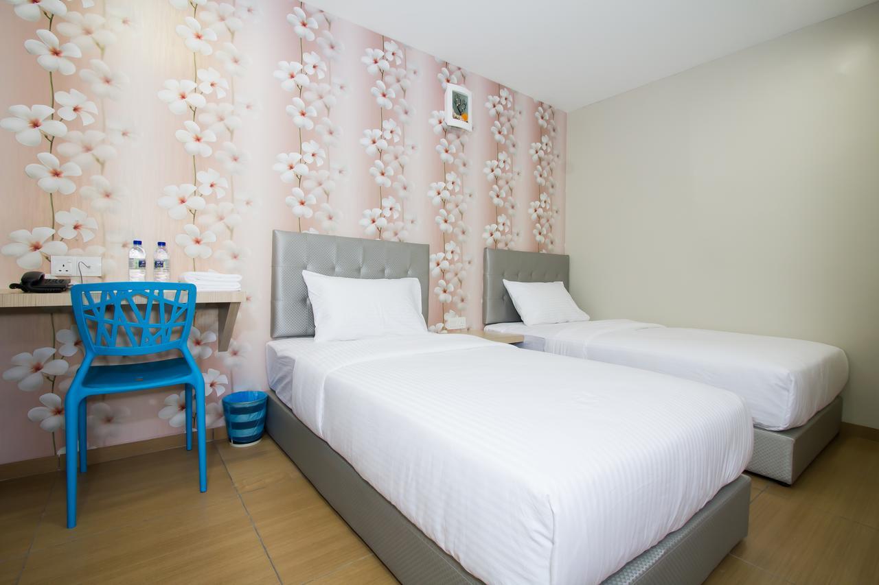 888 Boutique Hotel Batu Pahat Exterior foto